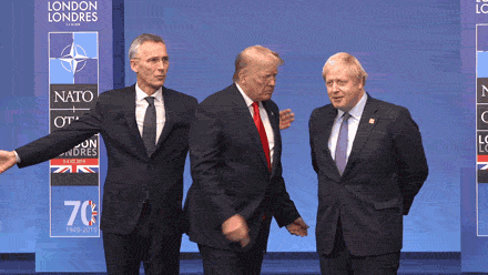 Trump-gif-7c7d.gif