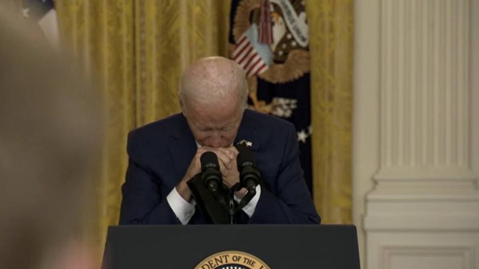 964900-biden-bow-head-afg.jpg