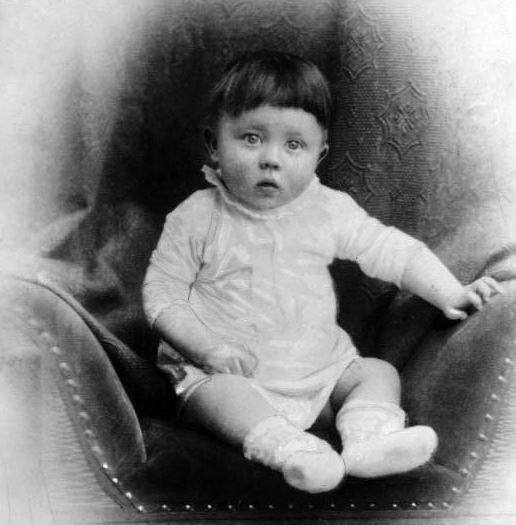 babyhitttl.JPG