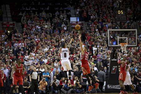 blazers-winning-shot-sm.jpg