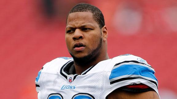 dm_110817_nfl_ndamukong_suh_fined.jpg