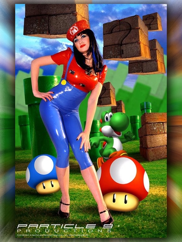 Super-Mario-Rubber-Cosplay-1.jpg