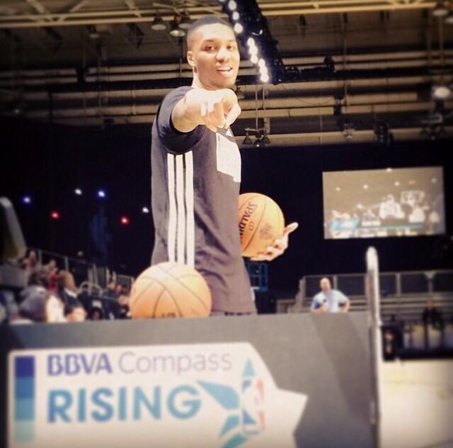 Bgcw5DoCIAA_F_B.jpg:large