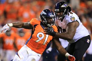 nfl_g_McKinnie_bl_300x200.jpg