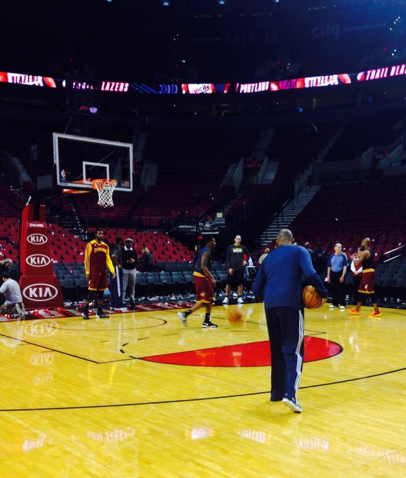 BeFAdgsCAAAfrfp.jpg:small