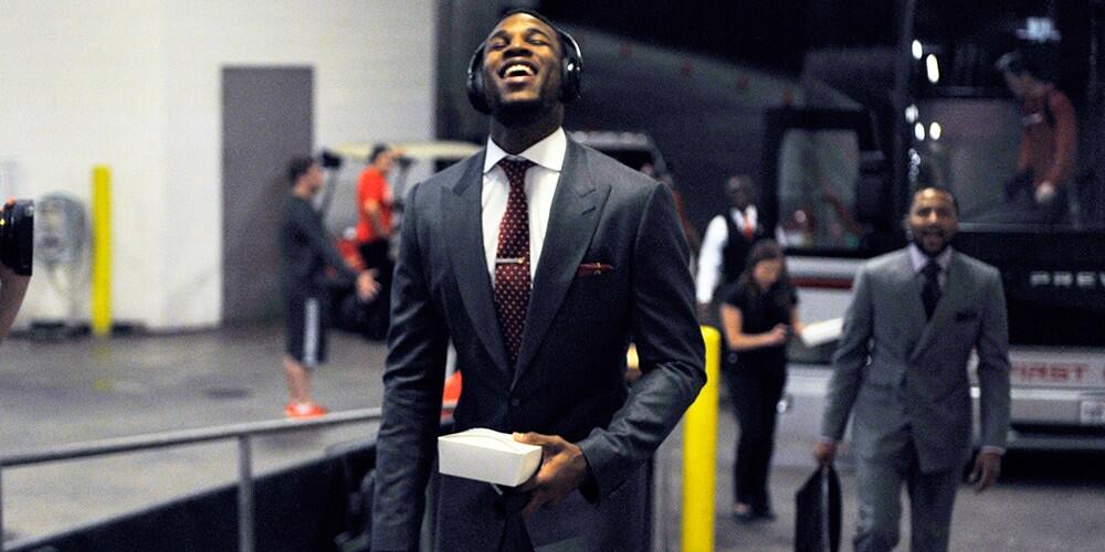 Bl8onU4CAAAPYF2.jpg:large