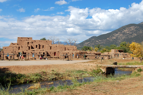 Taos%20Pueblo%20and%20River-500.jpg