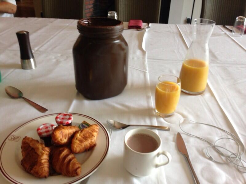 BQFKotQCYAAMASX.jpg:large