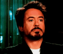 robert-downey-jr-wide-eyes.gif