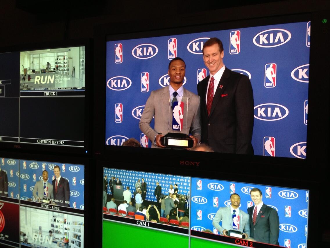 BJN4qxyCEAAR1Ah.jpg:large