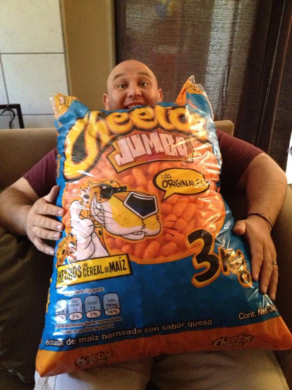 jumbo-cheetos.jpg