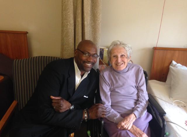 B9qt6qqCAAAF8gX.jpg:large