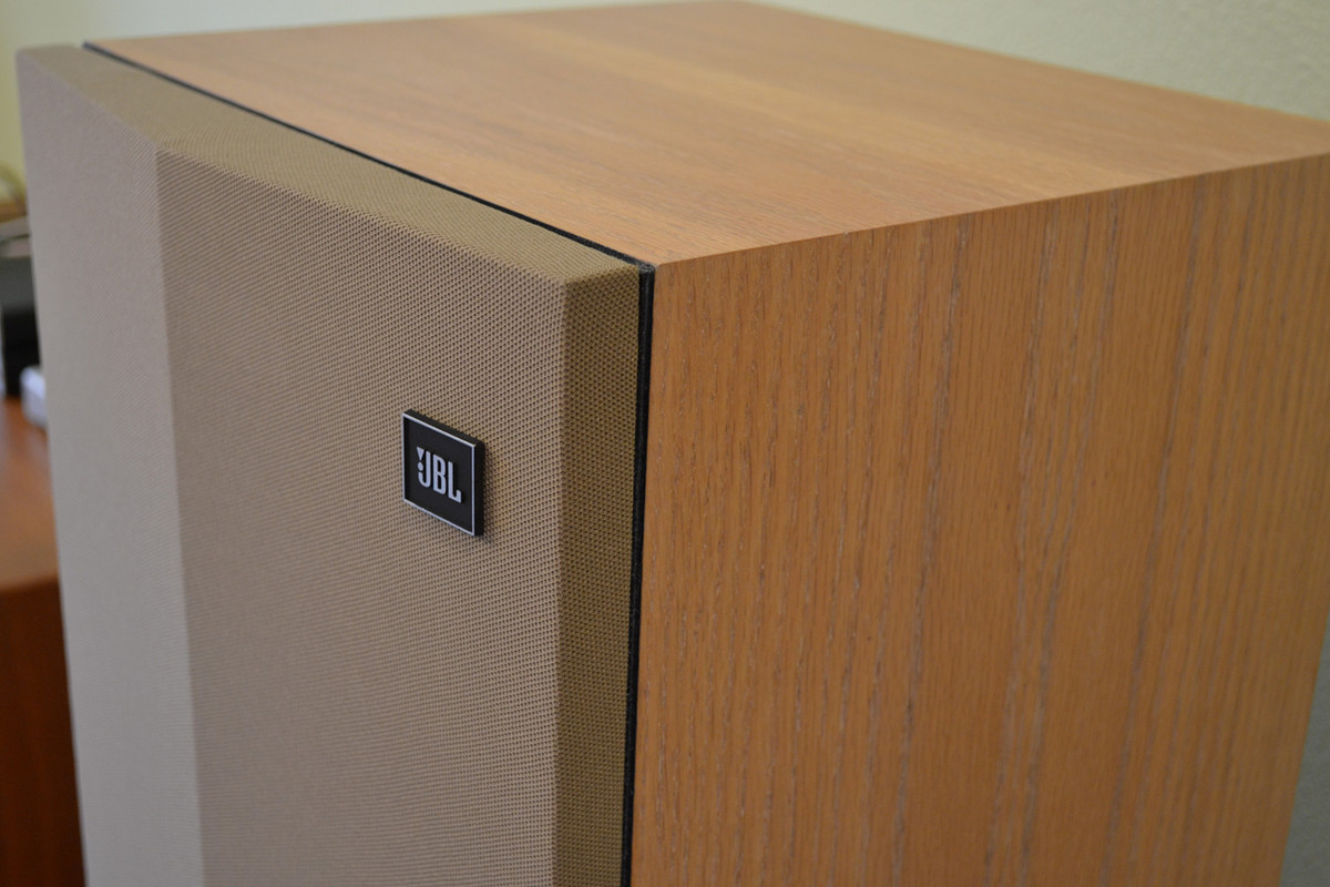 JBL_L36_Decade_After_2.jpg