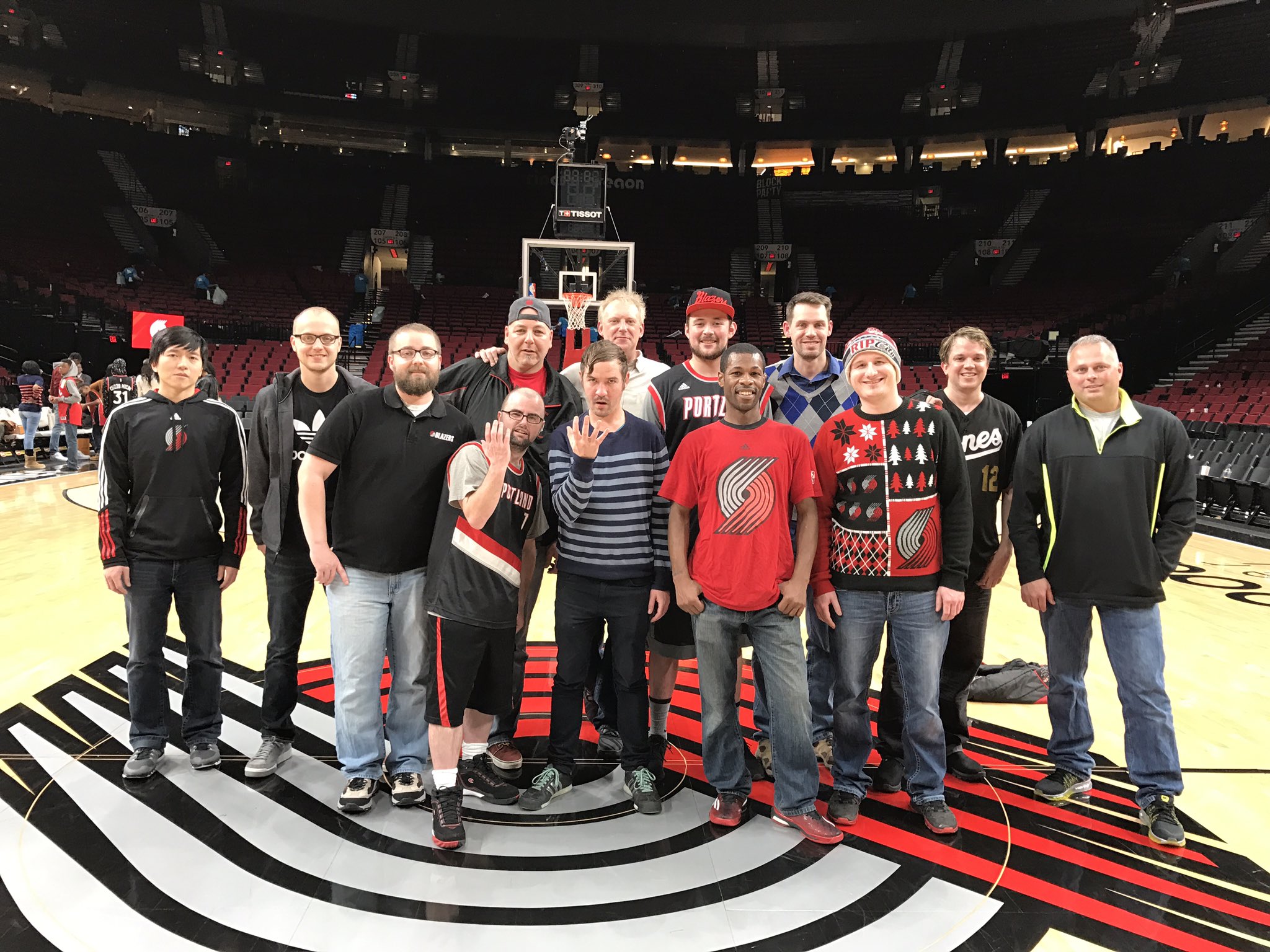 C0qYGs6VEAEuEVI.jpg:large