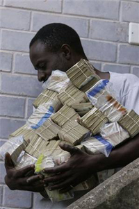zimbabwe-money.jpg