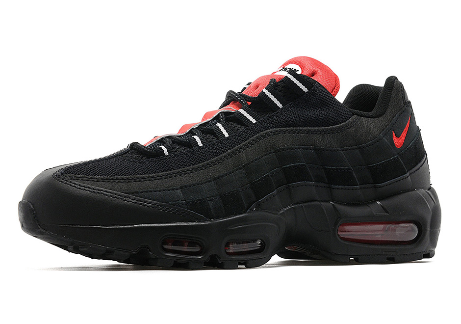 nike-air-max-95-bred-available-overseas-01.jpg