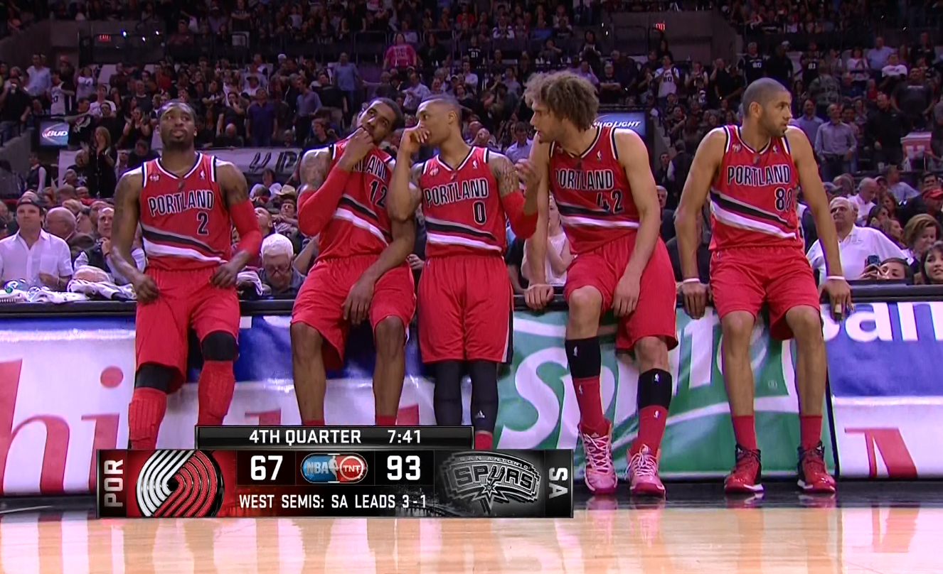 BnpdKYbIYAEbZ8C.png:large