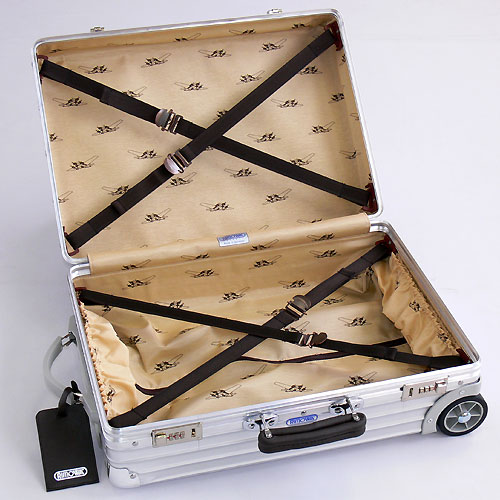 rimowa1.jpg