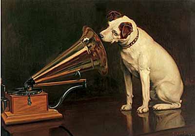 phonographrcadog.jpg