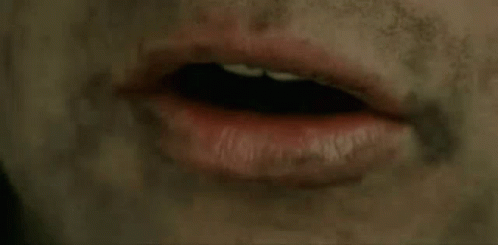 help-lips.gif