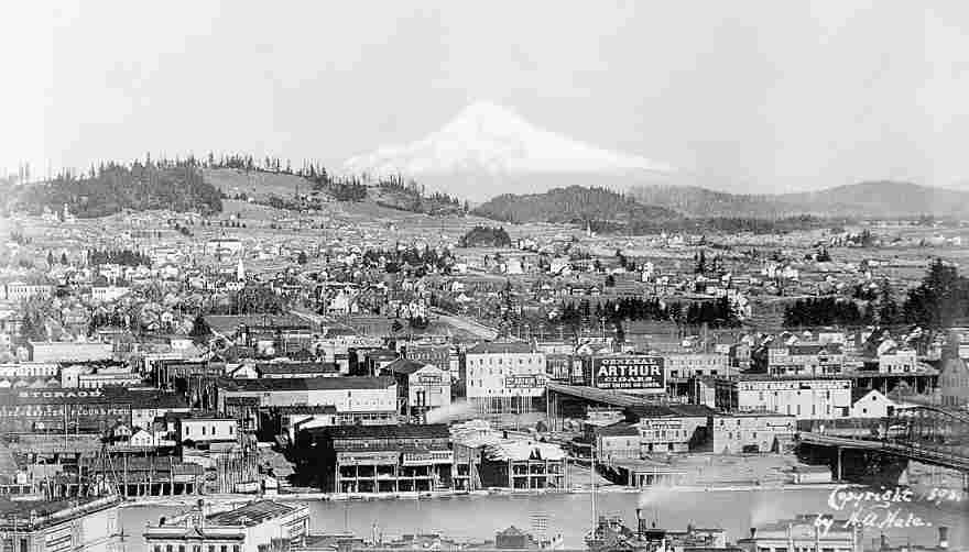_EastPortlandwaterfront1898.jpg