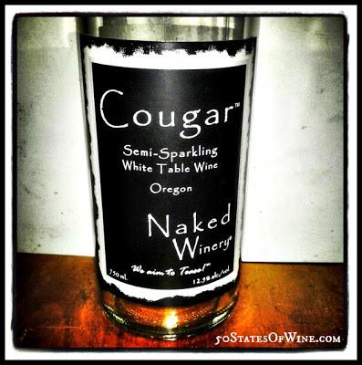naked-winery-cougar-semi-sparkling-white-L-4qgzoM.jpeg