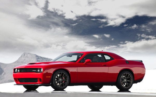2015-dodge-challenger-srt-2_600x0w.jpg