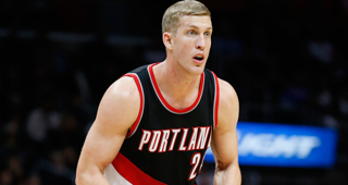 Plumlee_Mason_por_151211.jpg