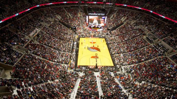 Moda-Center-e1470651043399.jpg