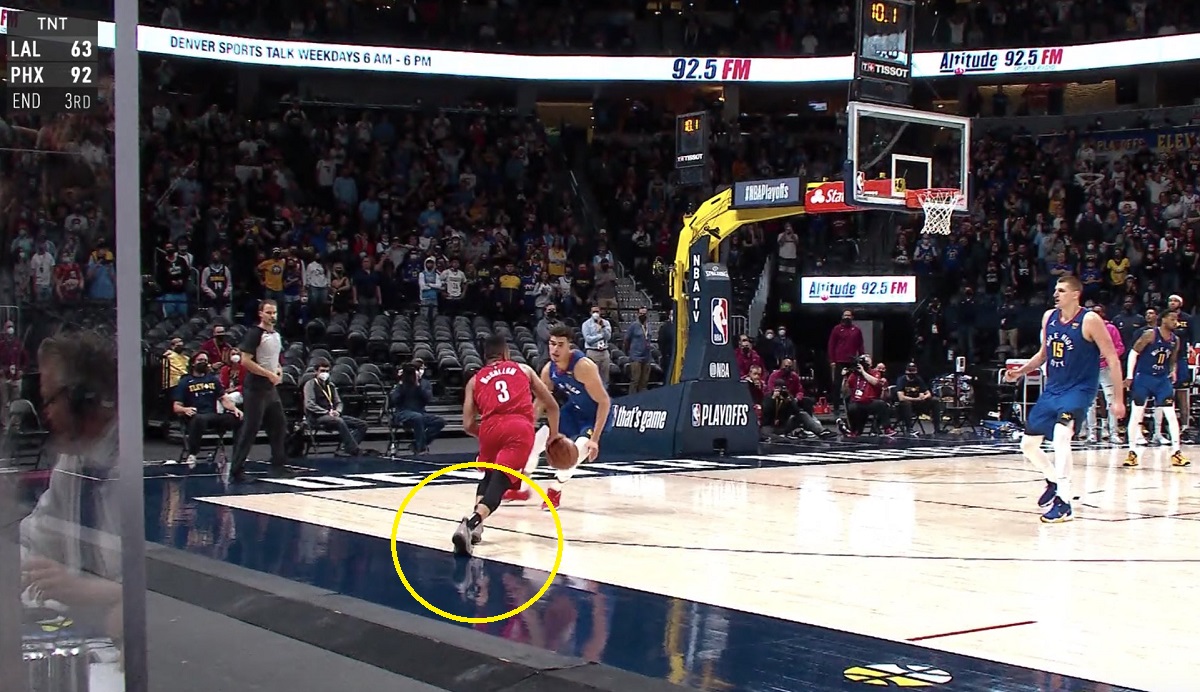 cj-mccollum-foot-out.jpg