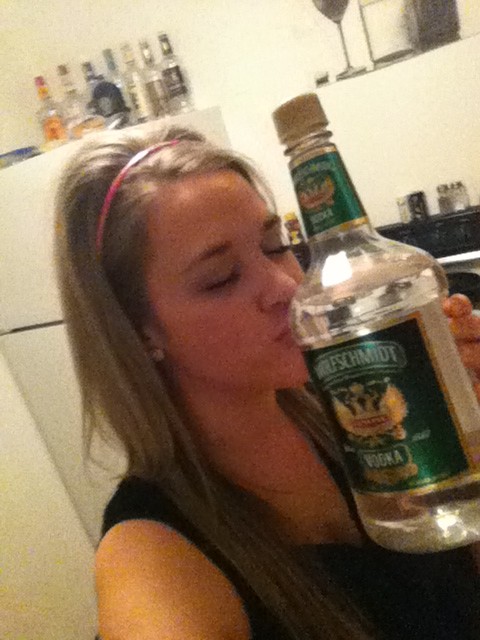 AnmUhuiCMAANunT.jpg:large