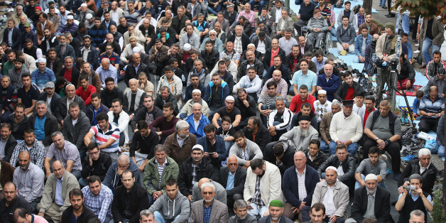 n-MUSLIMS-PROTEST-628x314.jpg
