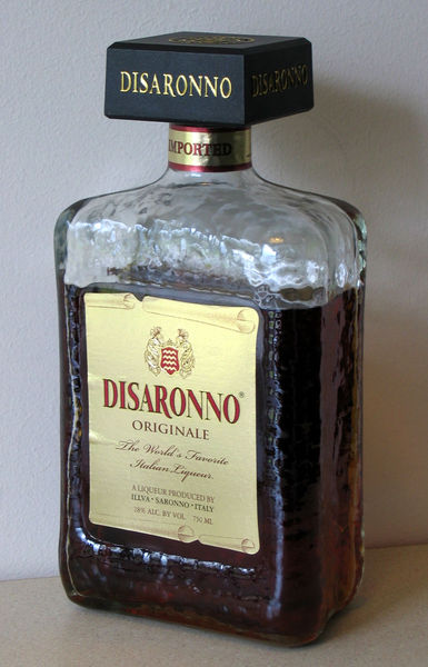 385px-AmarettoDisaronno.jpg