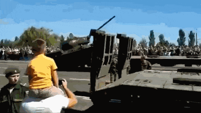 oh-boyo-1535119700.gif
