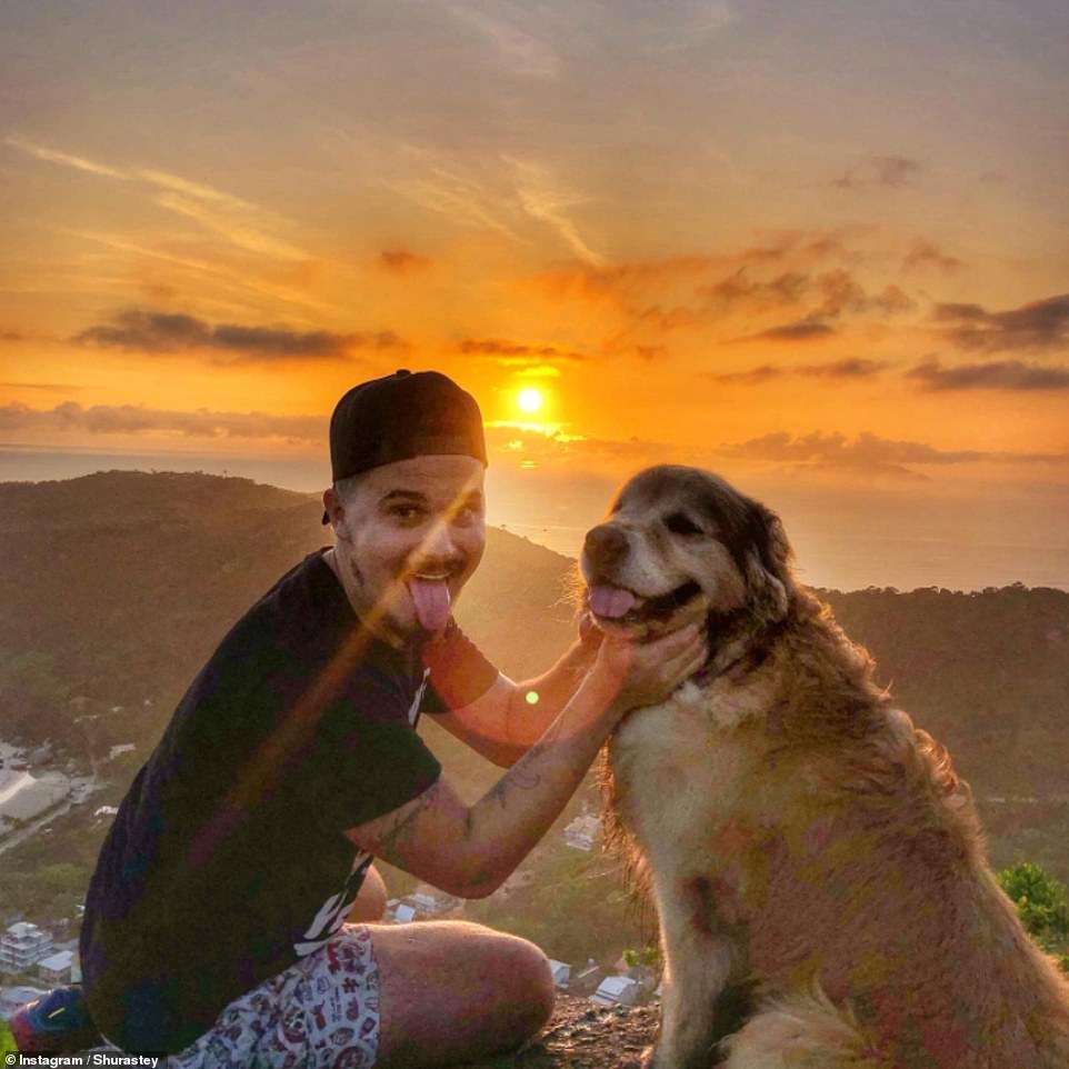 58273243-10853673-Brazilian_influencer_Jesse_Koz_and_his_Golden_Retriever_Shuraste-a-20_1653499069103.jpg