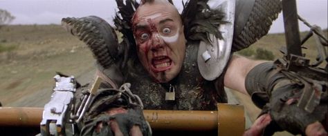 b340137441d44e879023d4c1bd350bd1--fury-road-mad-max.jpg