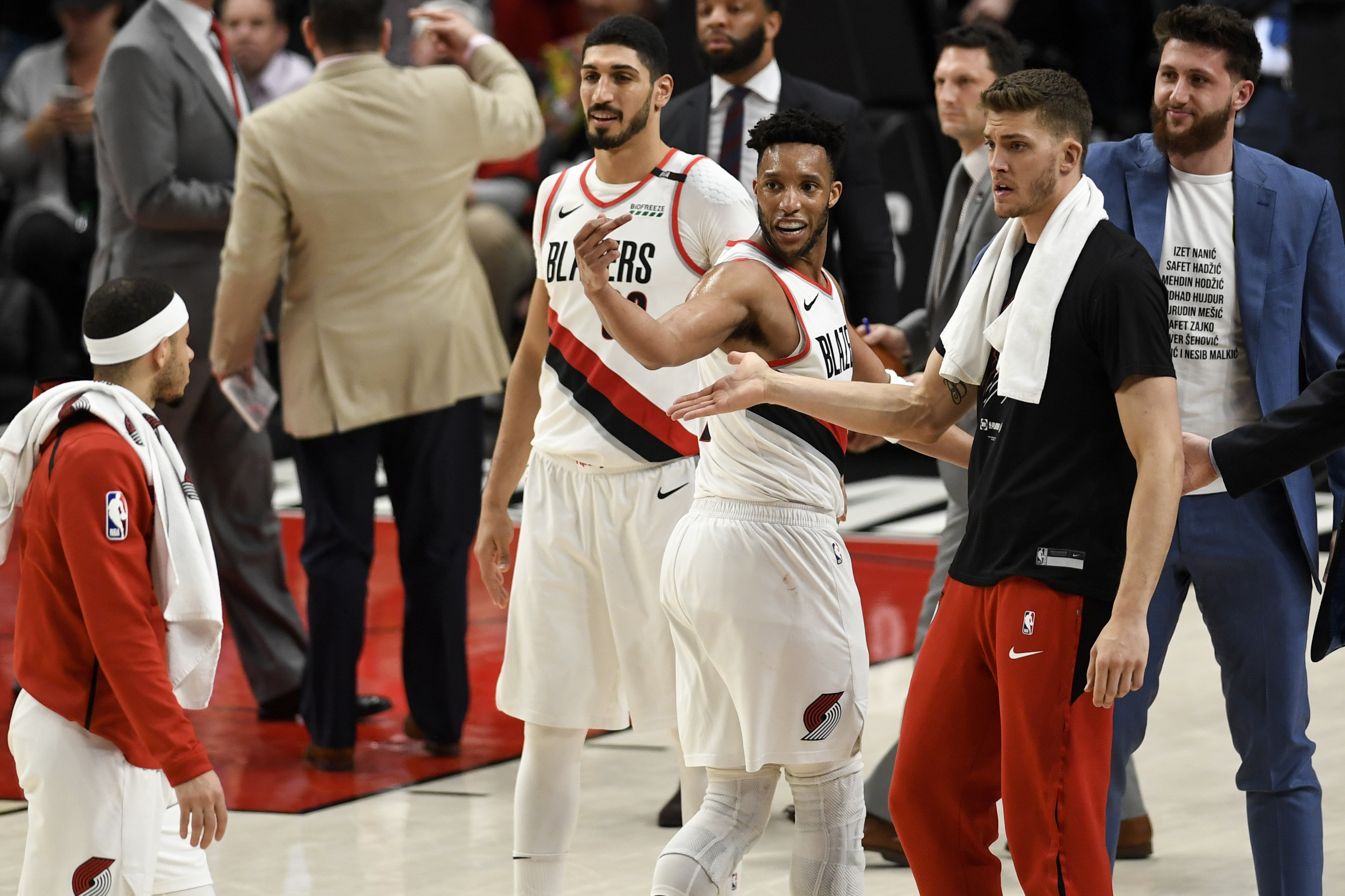 NUGGETS-TRAILBLAZERS-AAO-_6AO4623x.jpg