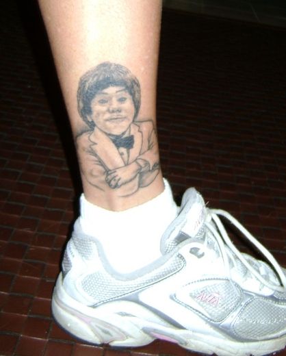 8fdd5b3f3a1ee67d23e3f198b9a53d0d--laser-tattoo-tattoo-ink.jpg
