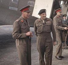 220px-King_George_VI_with_Sir_Bernard_Montgomery.jpg